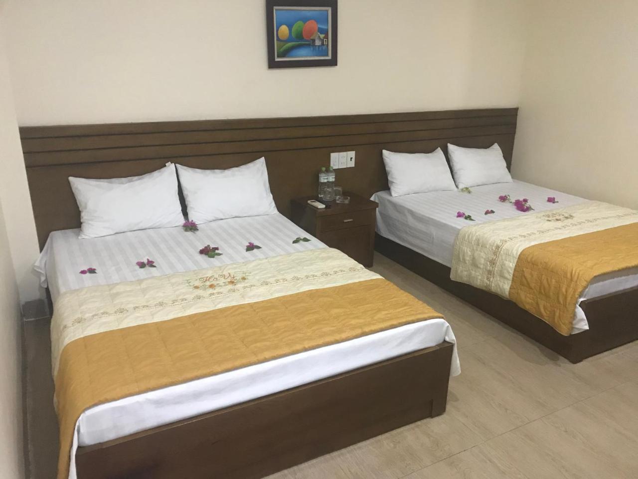 Ha Vy Hotel Cat Ba Island Buitenkant foto