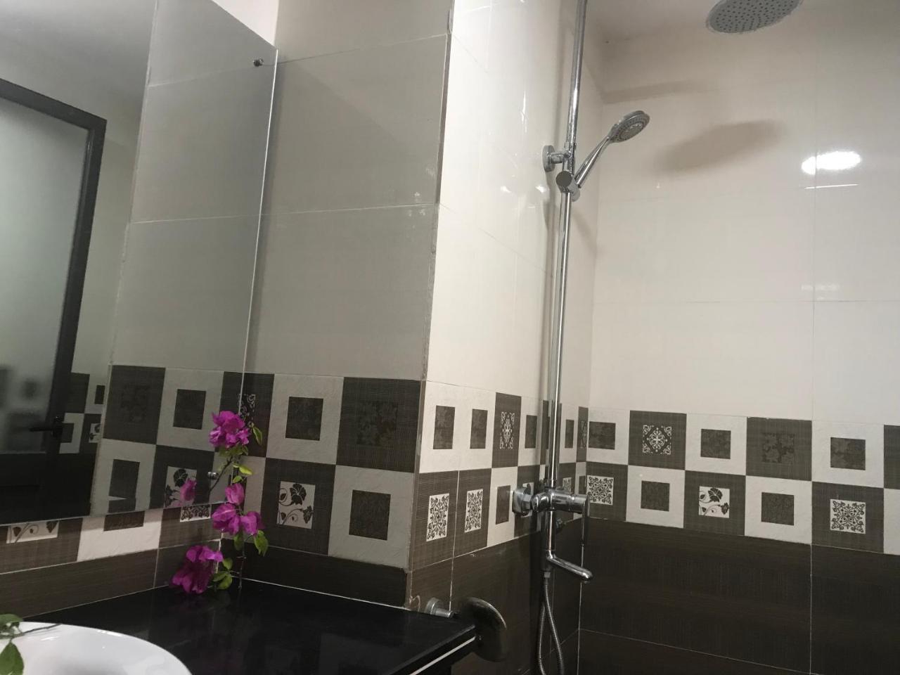 Ha Vy Hotel Cat Ba Island Buitenkant foto